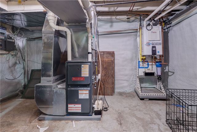 5 Lapham Street, Macedon, NY 14502