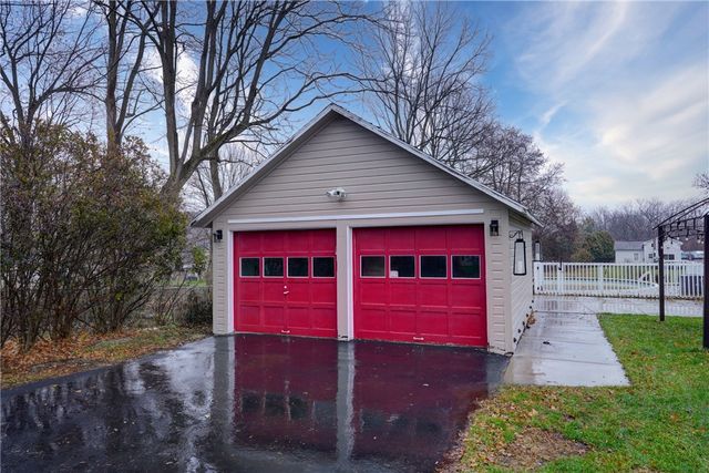 5 Lapham Street, Macedon, NY 14502