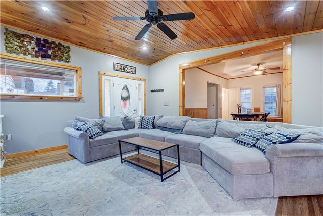 5 Lapham Street, Macedon, NY 14502