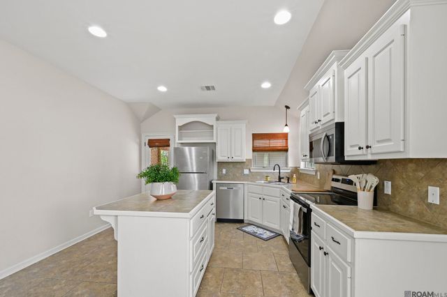 17239 Rue Le Norde, Prairieville, LA 70769