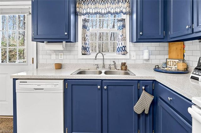 6668 Beaver Ridge Court, Snow Camp, NC 27349