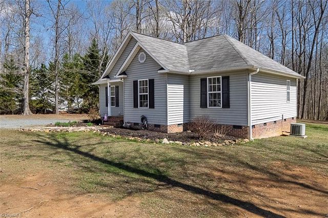 6668 Beaver Ridge Court, Snow Camp, NC 27349