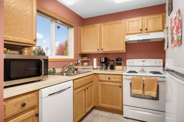 16093 71st Lane NE, Elk River, MN 55330