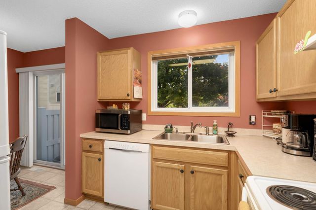 16093 71st Lane NE, Elk River, MN 55330
