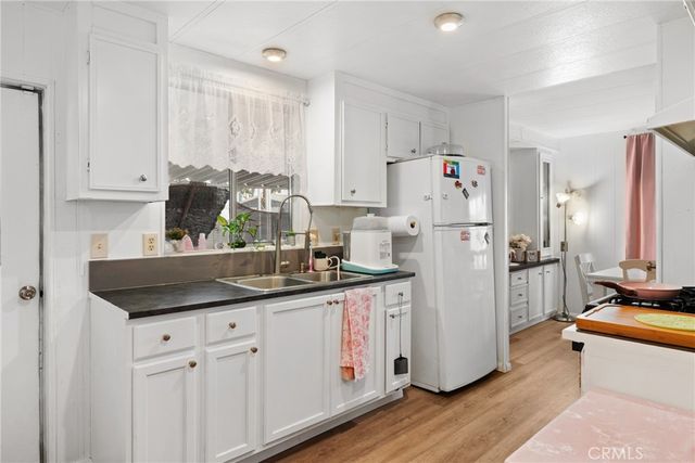 3883 SPC 45 Buchanan Street, Riverside, CA 92503