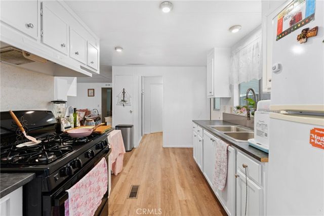 3883 SPC 45 Buchanan Street, Riverside, CA 92503