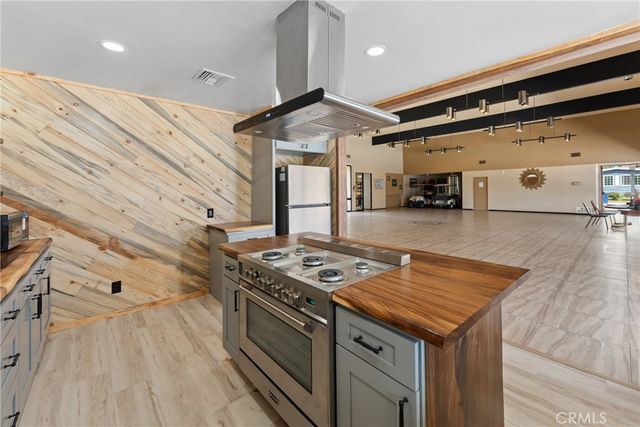 3883 SPC 45 Buchanan Street, Riverside, CA 92503