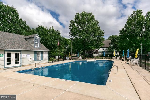 754 WESTFIELD DR, Cinnaminson, NJ 08077