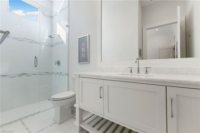 383 Cuddy CT, Naples, FL 34103