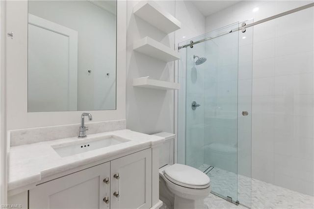 383 Cuddy CT, Naples, FL 34103