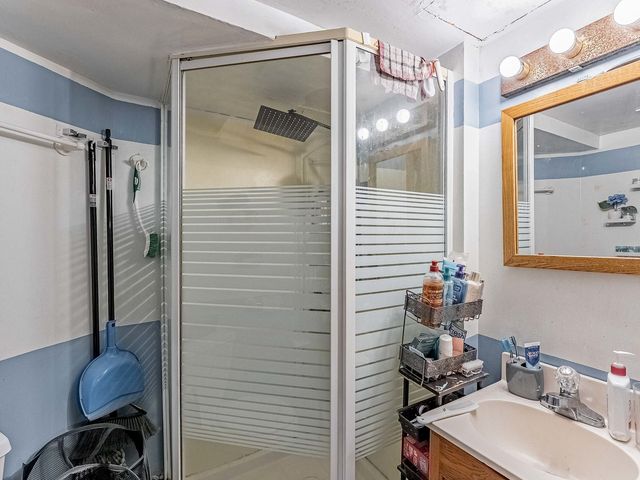11120 S Ewing Avenue, Chicago, IL 60617
