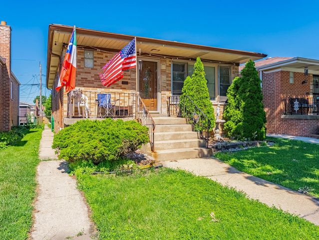 11120 S Ewing Avenue, Chicago, IL 60617