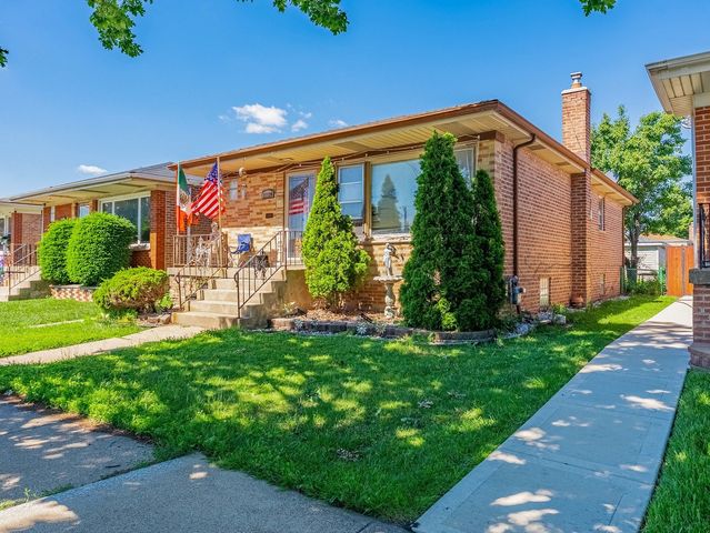 11120 S Ewing Avenue, Chicago, IL 60617