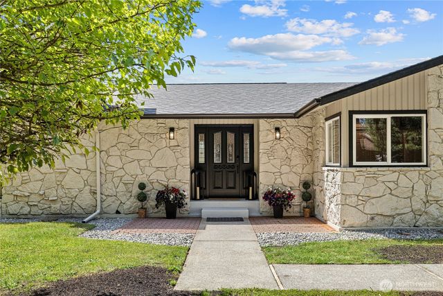34225 166th Way SE, Auburn, WA 98092