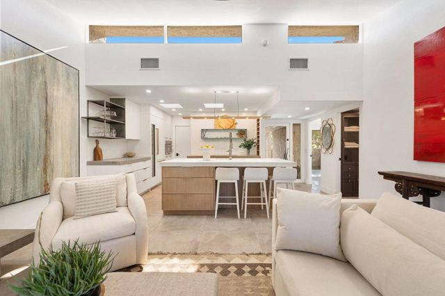 48955 Mariposa Drive, Palm Desert, CA 92260