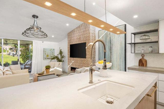 48955 Mariposa Drive, Palm Desert, CA 92260