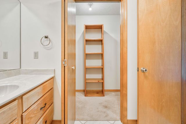 1535 W Deerfield Street, Springfield, MO 65807