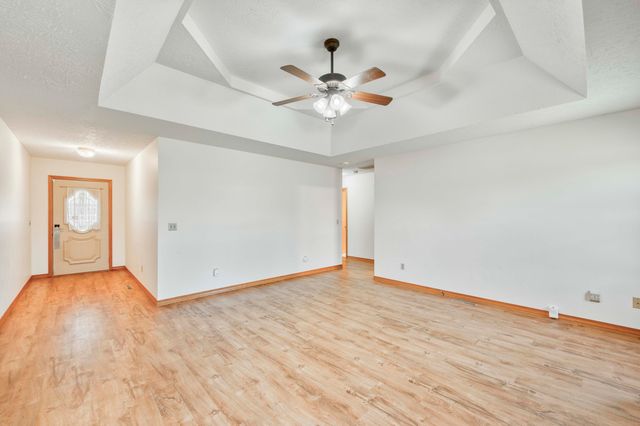 1535 W Deerfield Street, Springfield, MO 65807