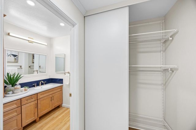 1171 Compass 201, Foster City, CA 94404
