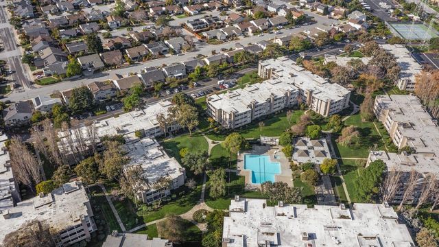 1171 Compass 201, Foster City, CA 94404