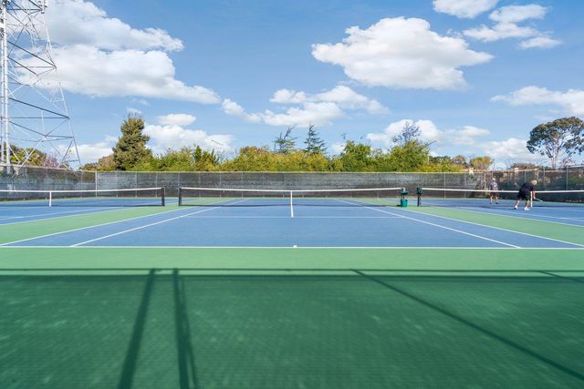 1171 Compass 201, Foster City, CA 94404