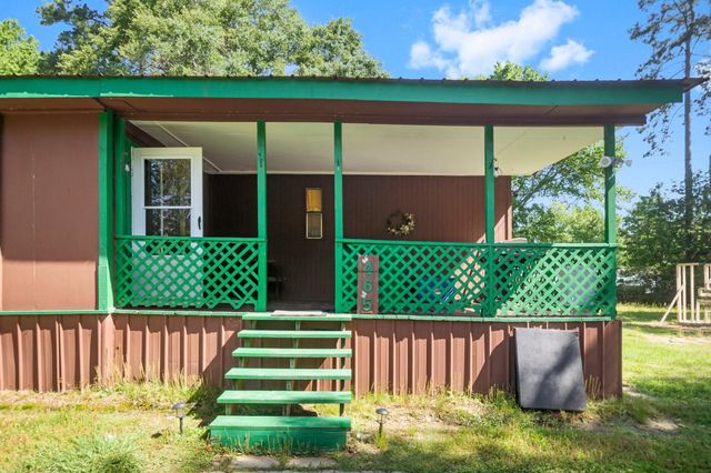 465 Pecan, Onalaska, TX 77360
