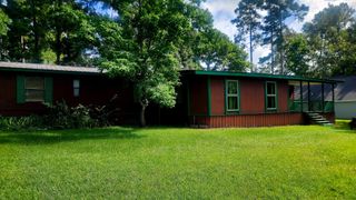 465 Pecan, Onalaska, TX 77360
