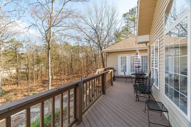 14 Resplandor Lane, Hot Springs Village, AR 71909