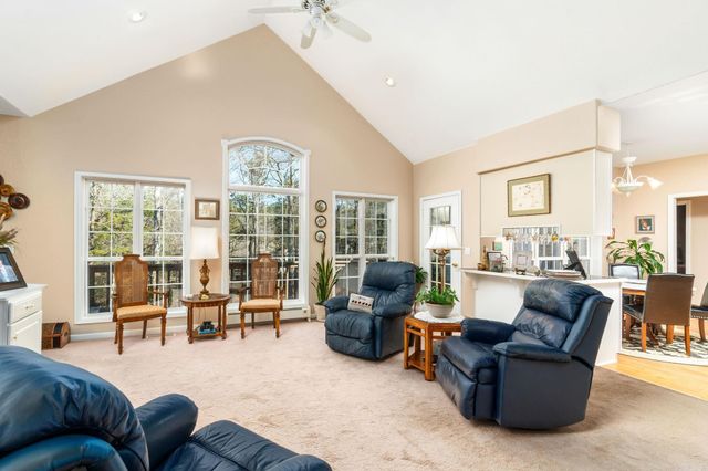 14 Resplandor Lane, Hot Springs Village, AR 71909