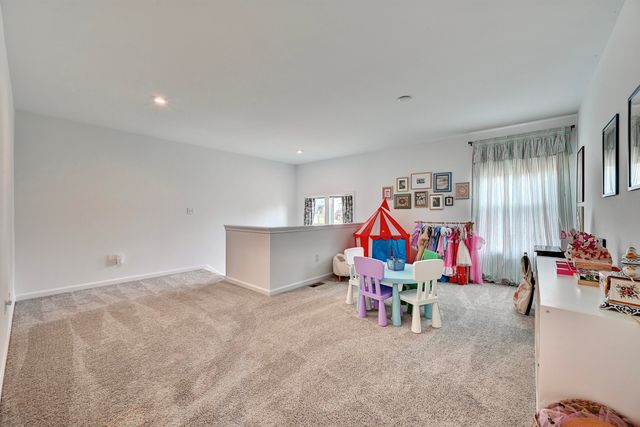 871 Cliffrose Court, Crescent Springs, KY 41017