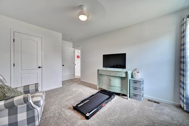 871 Cliffrose Court, Crescent Springs, KY 41017