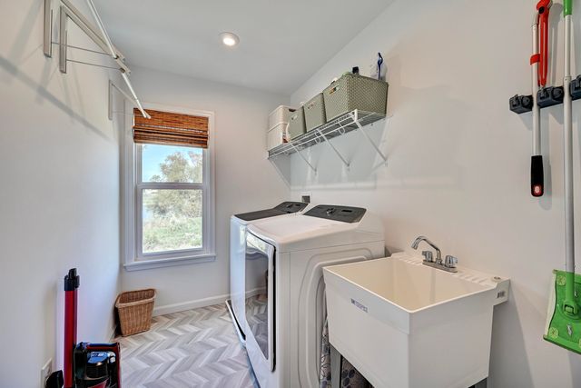 871 Cliffrose Court, Crescent Springs, KY 41017