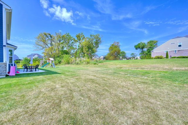 871 Cliffrose Court, Crescent Springs, KY 41017