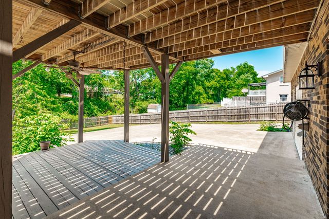 116 Elissa Dr, Hendersonville, TN 37075