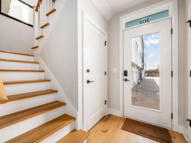 201 E 5th Avenue, 201, Columbus, OH 43201