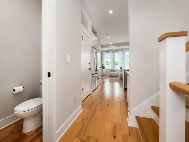 201 E 5th Avenue, 201, Columbus, OH 43201