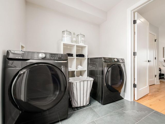 201 E 5th Avenue, 201, Columbus, OH 43201