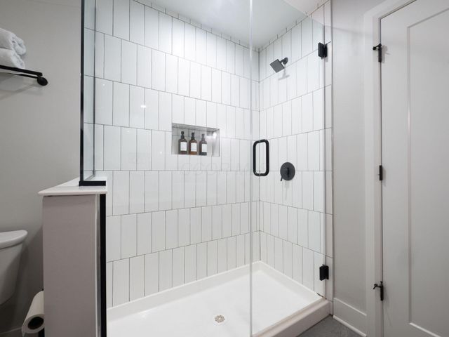 201 E 5th Avenue, 201, Columbus, OH 43201