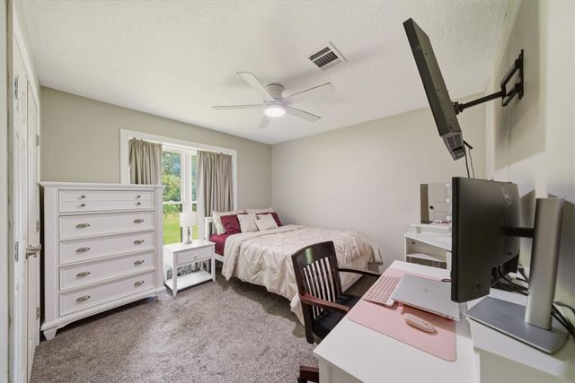 19819 Hampton Wood Drive, Tomball, TX 77377