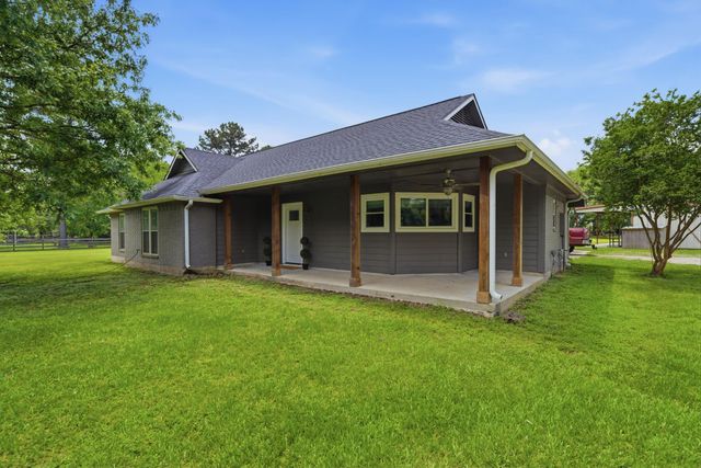 19819 Hampton Wood Drive, Tomball, TX 77377