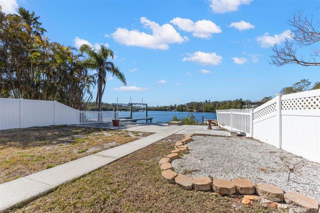 2138 BAYOU DRIVE, Holiday, FL 34691