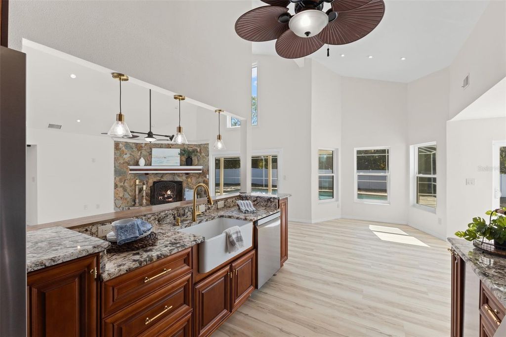 Image 19 of property listing at 2138 BAYOU DRIVE, Holiday, FL 34691