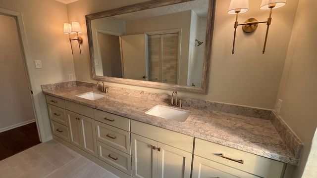 2500 Briarwood Circle, Bryan, TX 77802