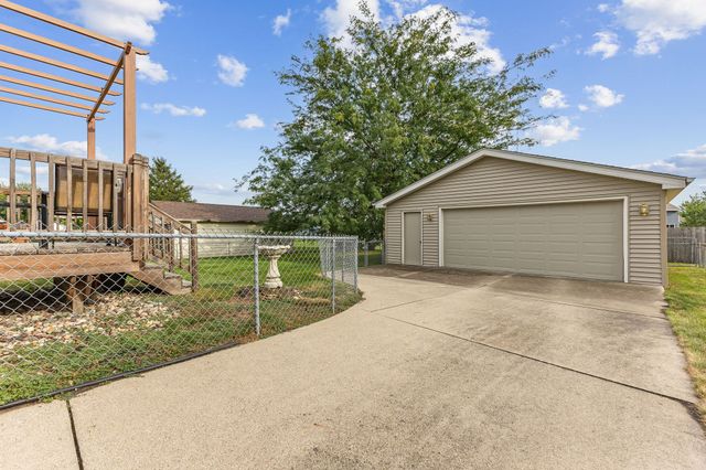 406 15th Street SE, Altoona, IA 50009