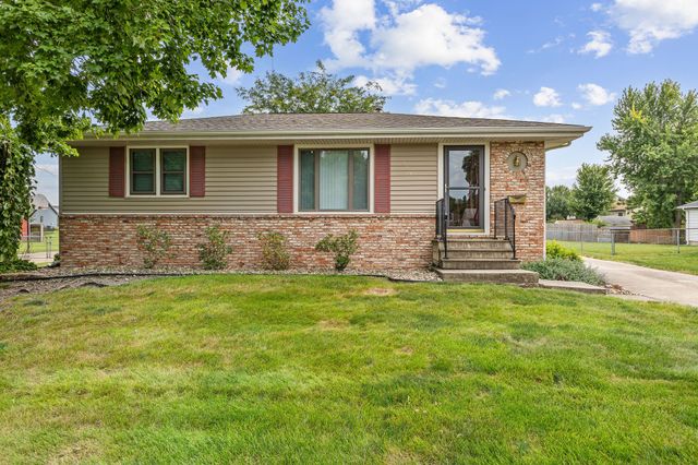 406 15th Street SE, Altoona, IA 50009