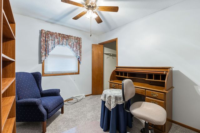 406 15th Street SE, Altoona, IA 50009