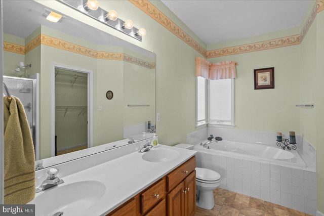 438 LORI ANN CT, Lebanon, PA 17042