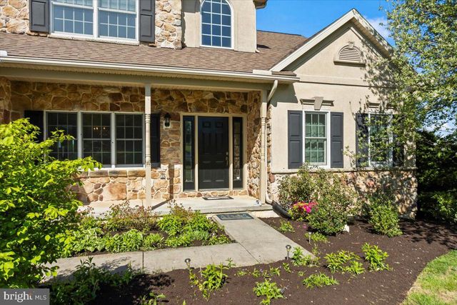 438 LORI ANN CT, Lebanon, PA 17042
