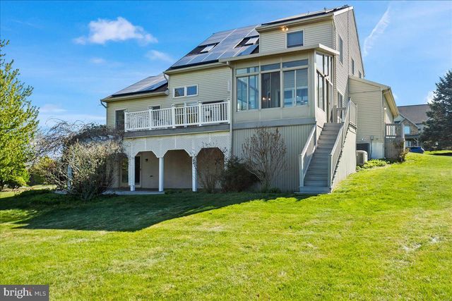 438 LORI ANN CT, Lebanon, PA 17042