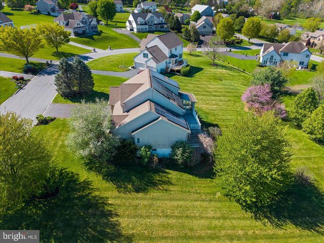 438 LORI ANN CT, Lebanon, PA 17042